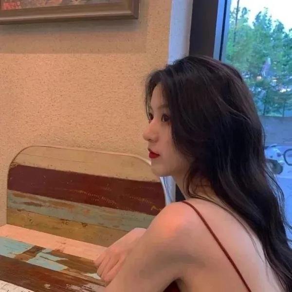 雪夫人绘图